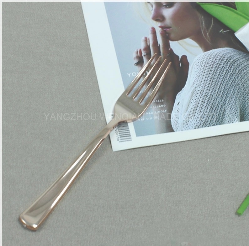 Disposable Rose Gold Plastic Spoon Fork Knife Cutlery Set Wholesale High Quality 3 In 1 Cutlery Set Flatware Set